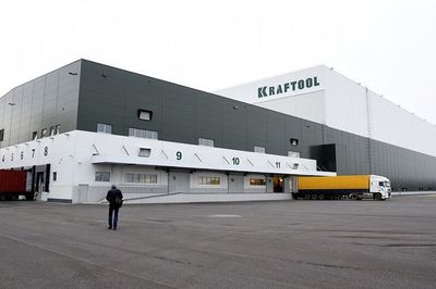 Kraftool Logistic Centre